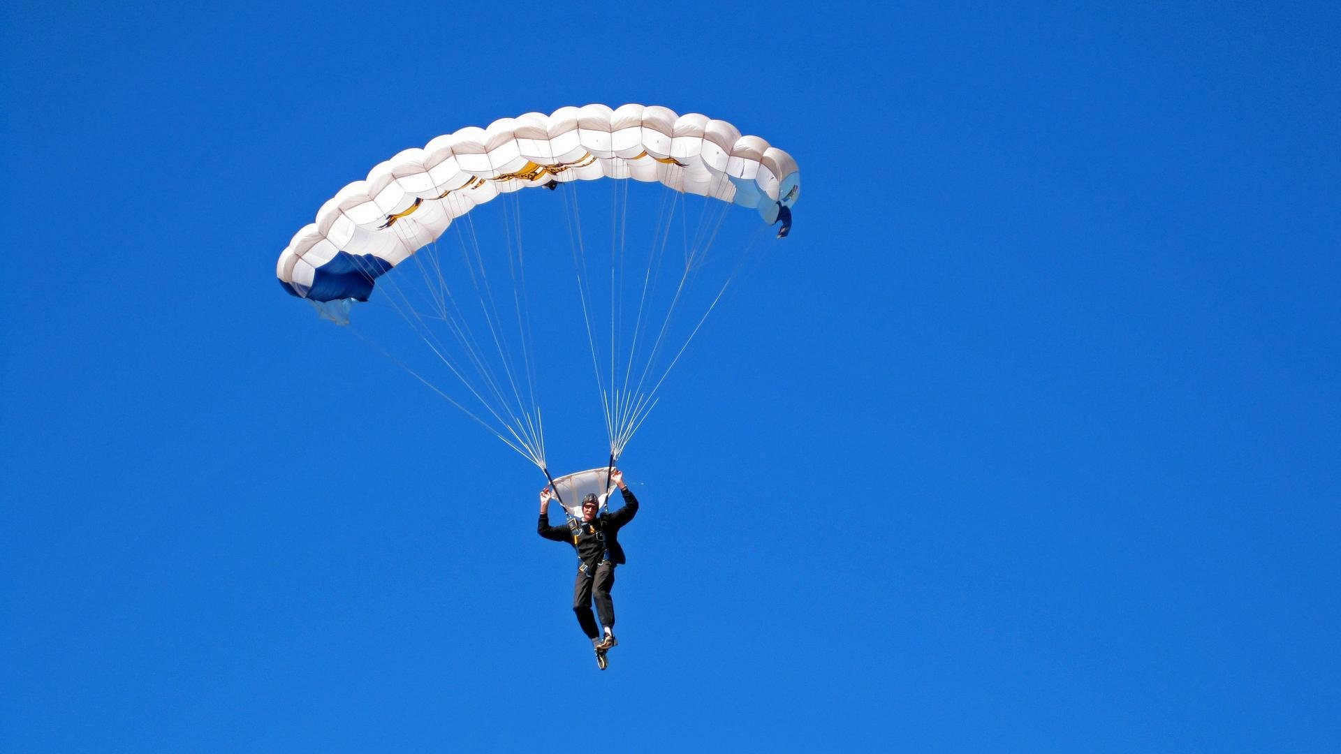 【比赛现场直击】冠军运动员的临场应变能力,运动员进场展示